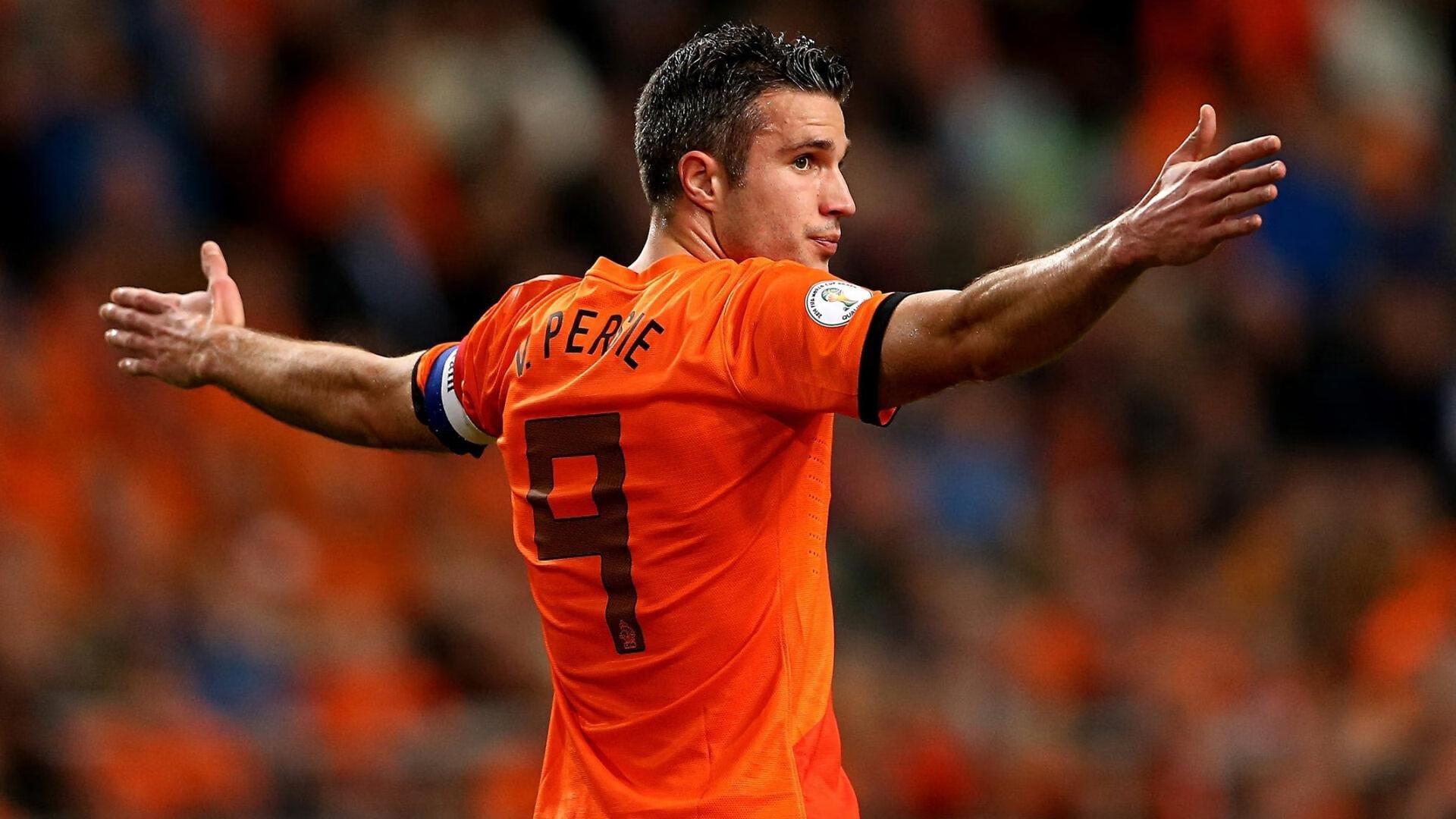 转会窗开启逾十日 申花海港引援重质轻量 新赛季争冠格局初现端倪