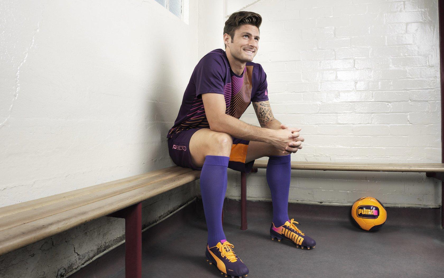 弗里克时代新基石,库巴西与马丁八度联手,铸就后防稳定轴心